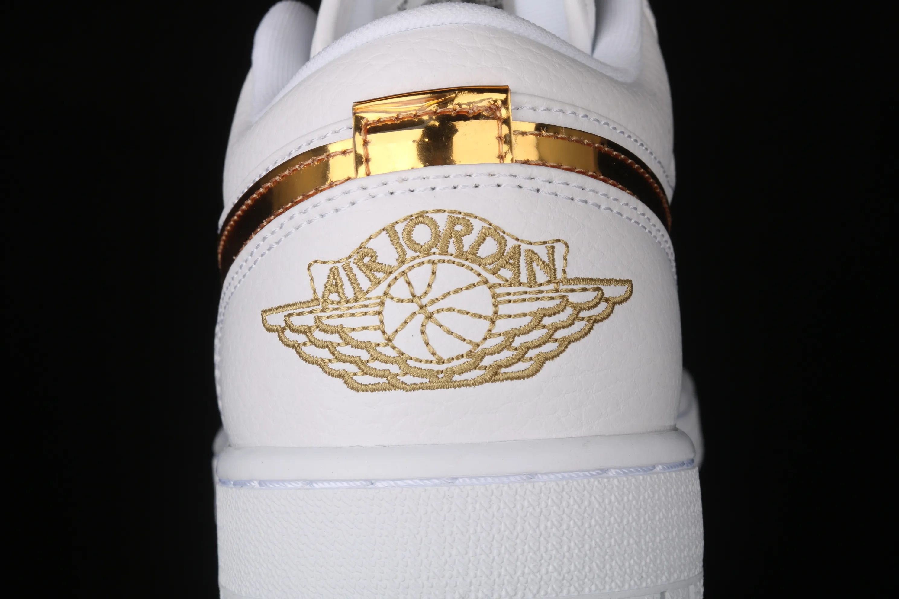 All categories Air Jordan Jordan series basketball shoes Air Jordan 1 Low X version Air Jordan 1 Low AJ1 Joe 1 low-top cultural and leisure sports sneakers CZ4776-100